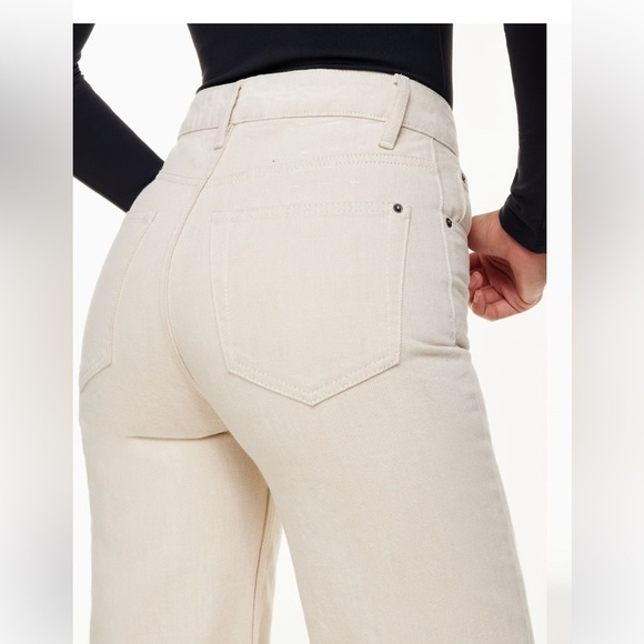 Ksubi
Brooklyn Mid High Rise Relaxed Straight Leg, Cream Size 25 - Picture 7 of 17